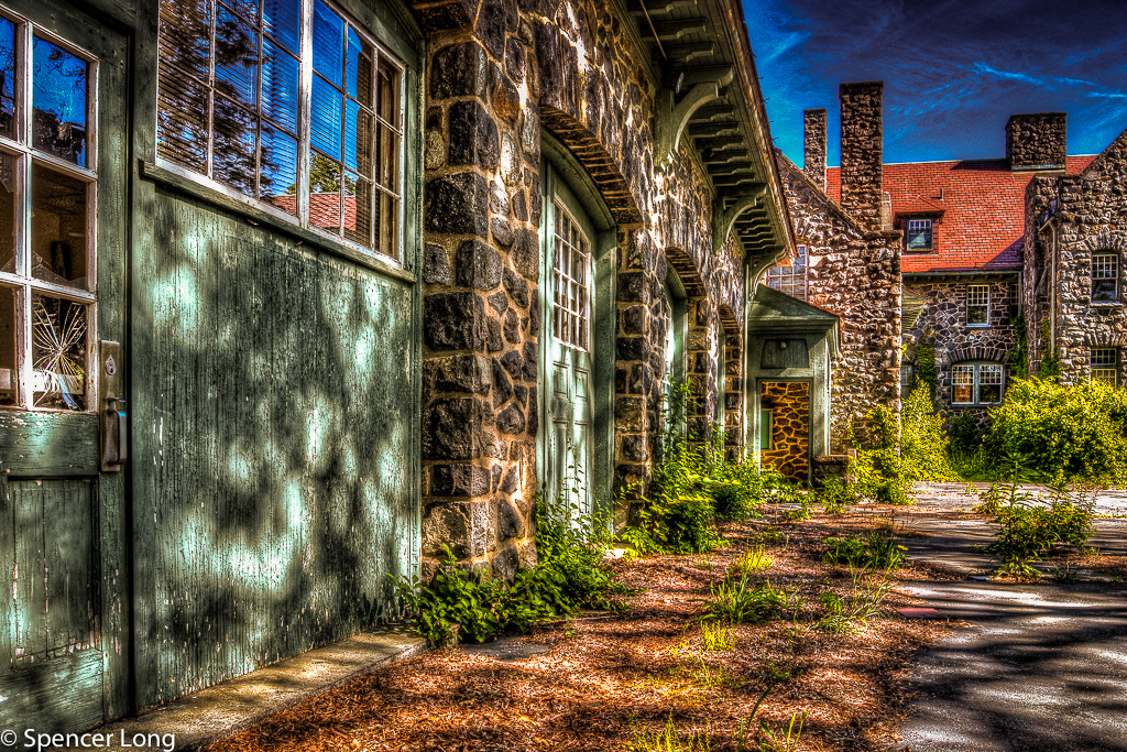 Barrington.College-1